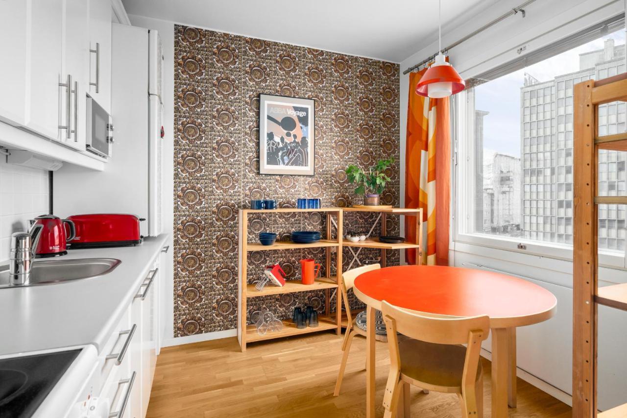 Wehost Spacious Traveller'S Hq Above Metro @Vilhonvuorenkuja 16 Appartement Helsinki Buitenkant foto